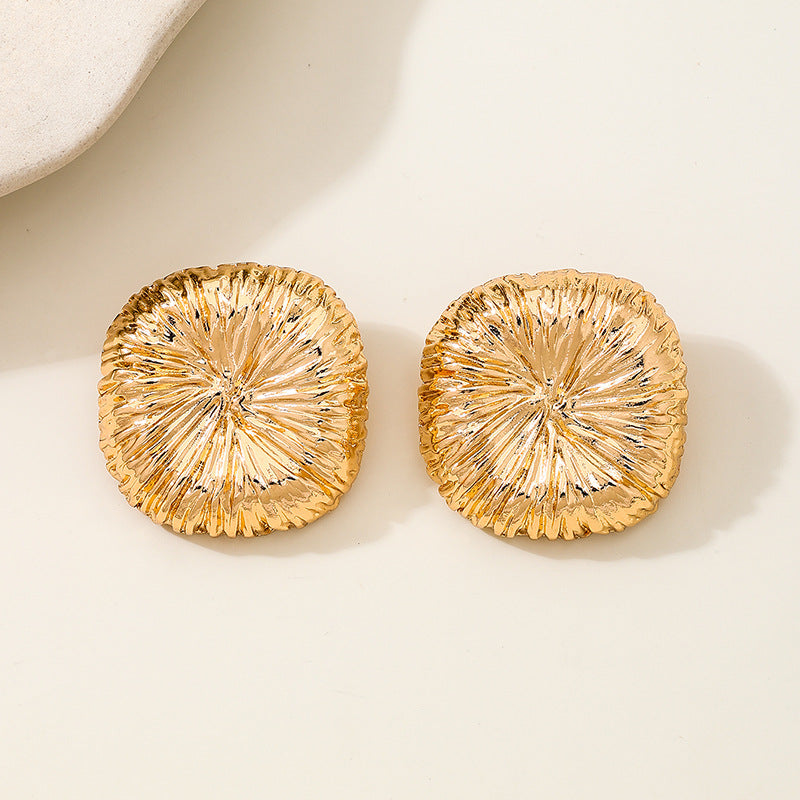 Retro Square Metal Earrings – Bold Geometric Studs