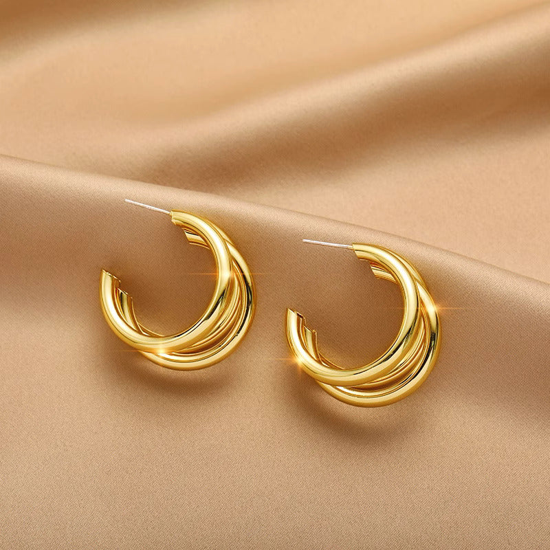 Refined Classic Earrings